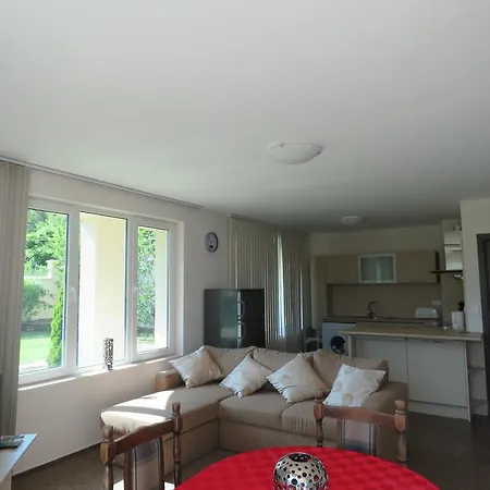 Bay View וארנה